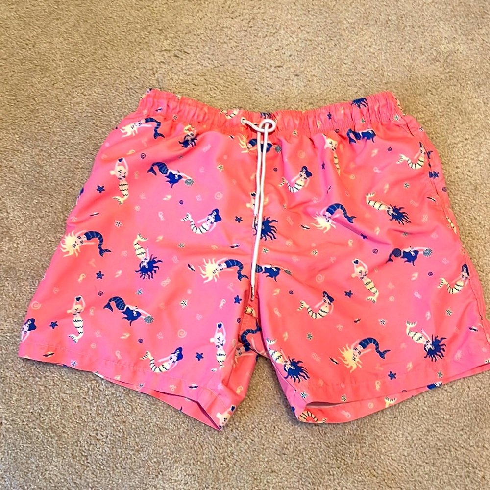 4 Bathing Suits Men Large Great Condition Stylish Various Brands Summer Beach